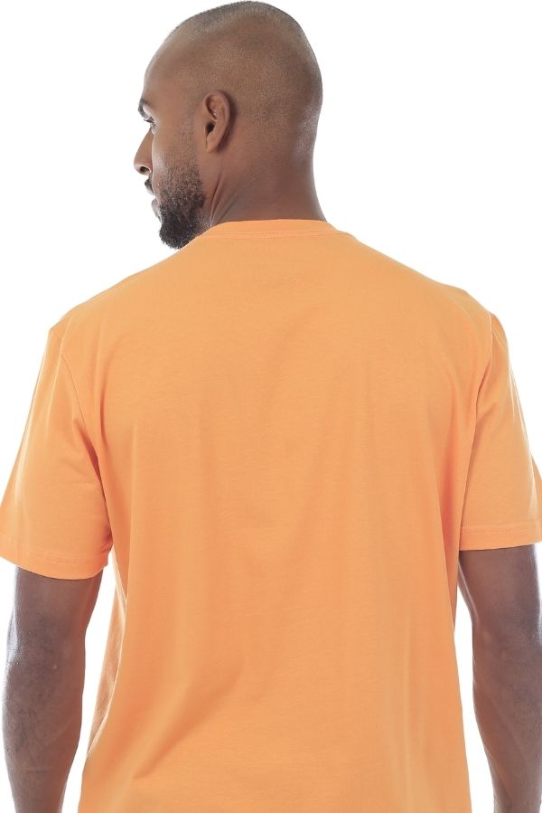 CAMISETA MASCULINA BÁSICA LARANJA IDIOS