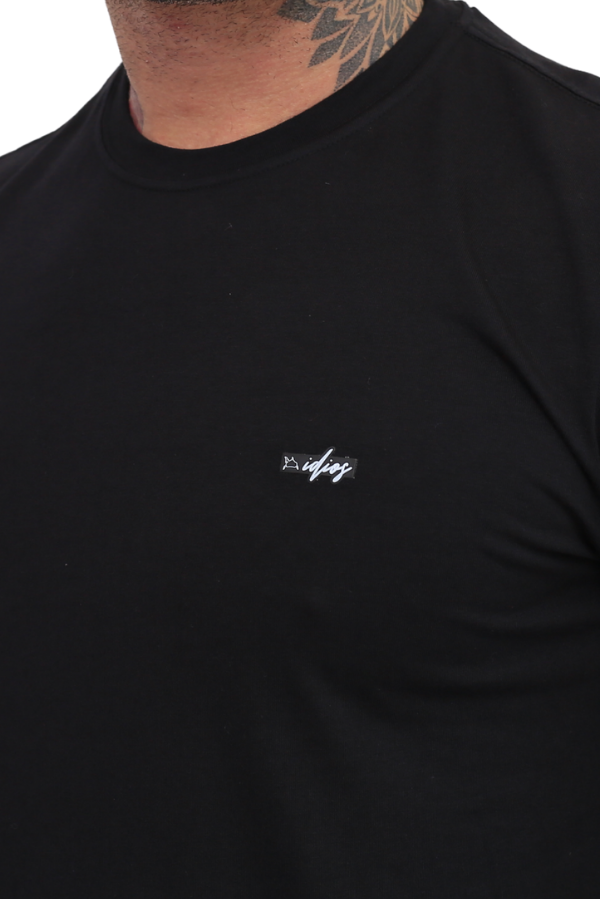 CAMISETA MASCULINA ROCKFORD IDIOS