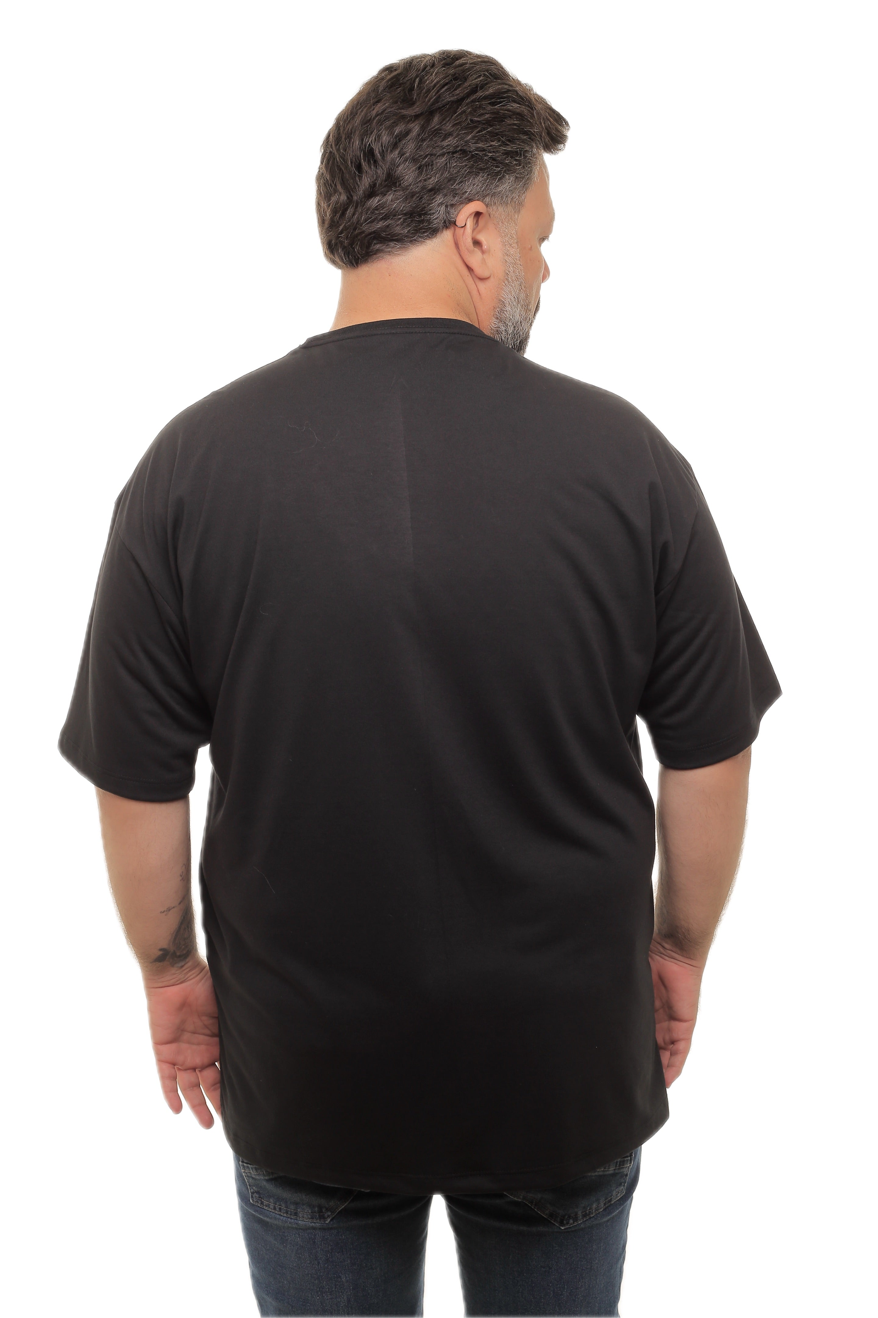 CAMISETA MASCULINA SEYA IDIOS
