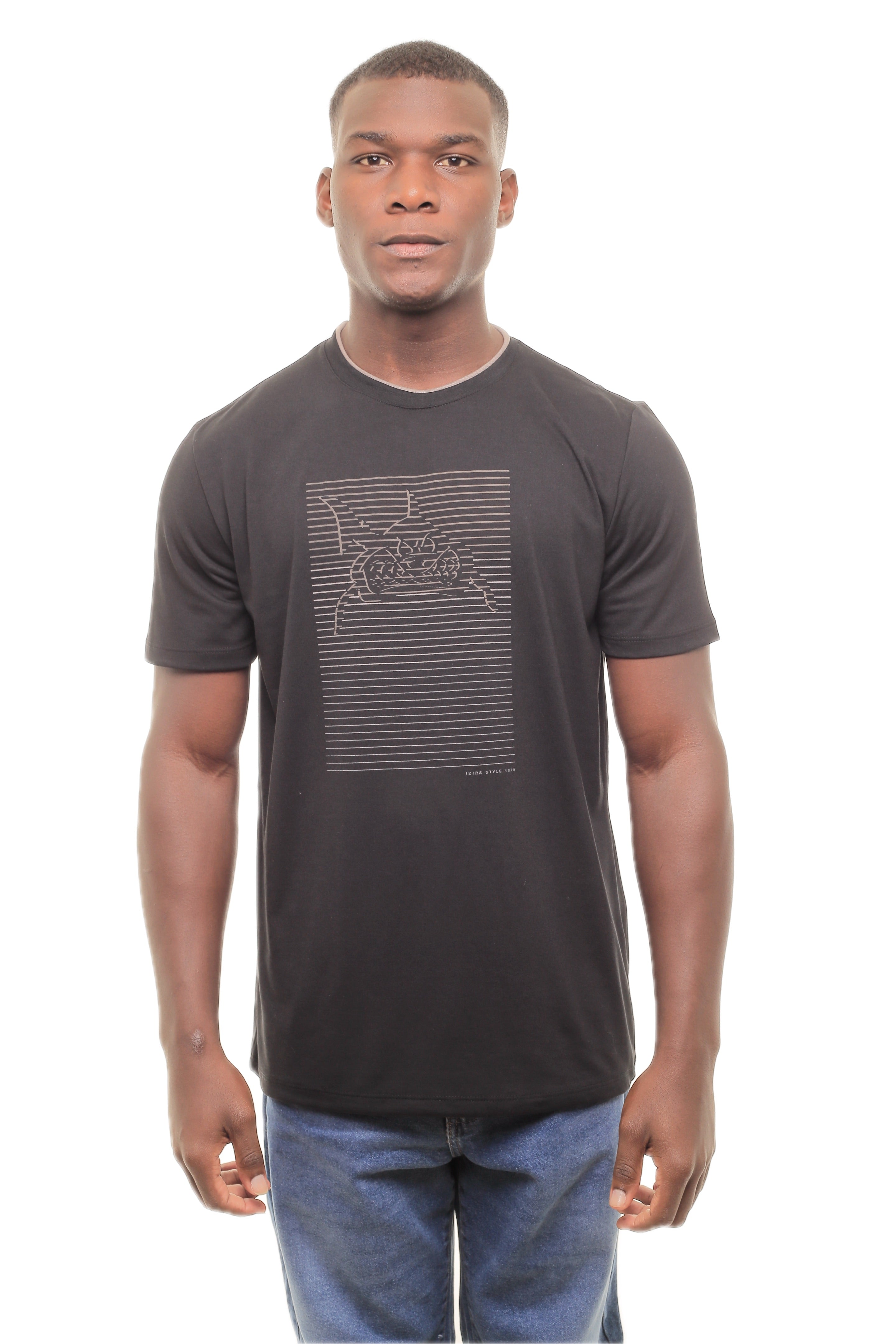 CAMISETA MASCULINA FUKUOCA IDIOS