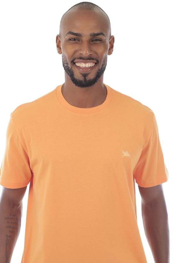 CAMISETA MASCULINA BÁSICA LARANJA IDIOS