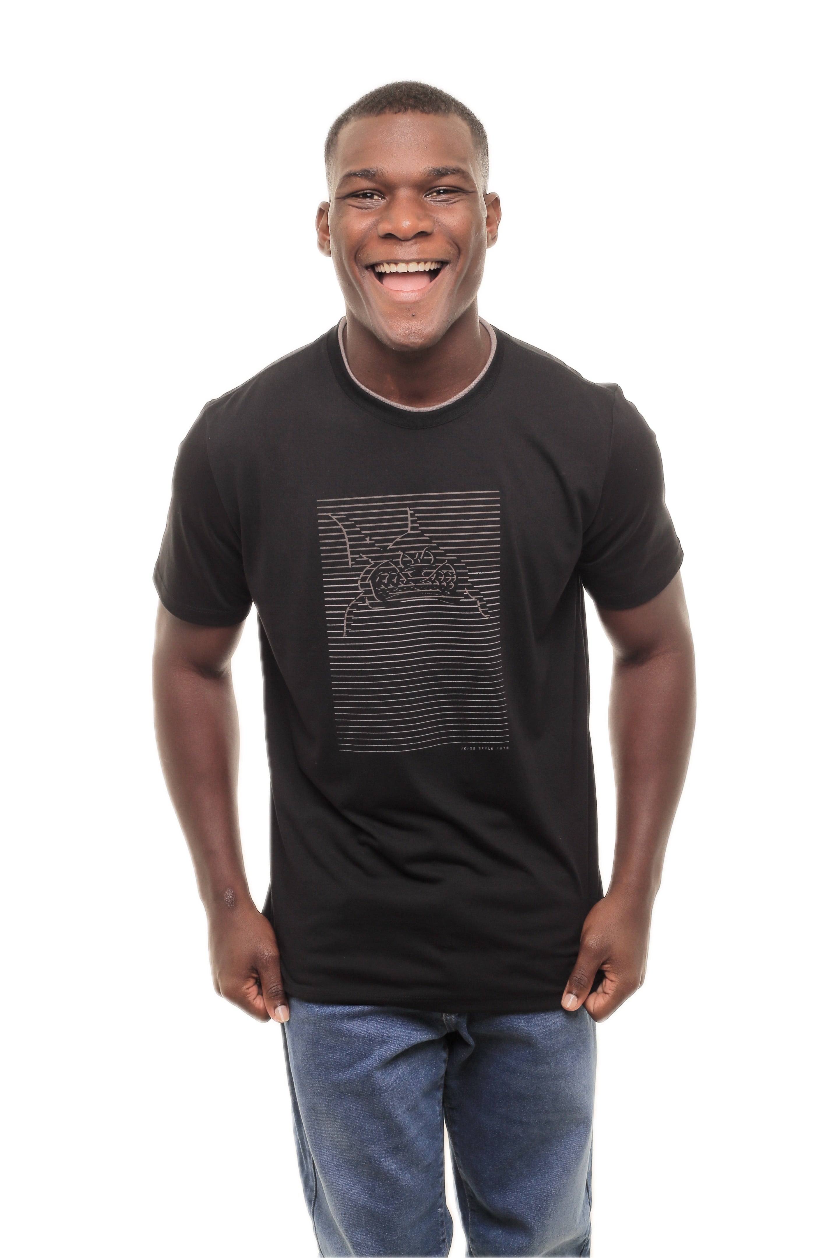 CAMISETA MASCULINA FUKUOCA IDIOS