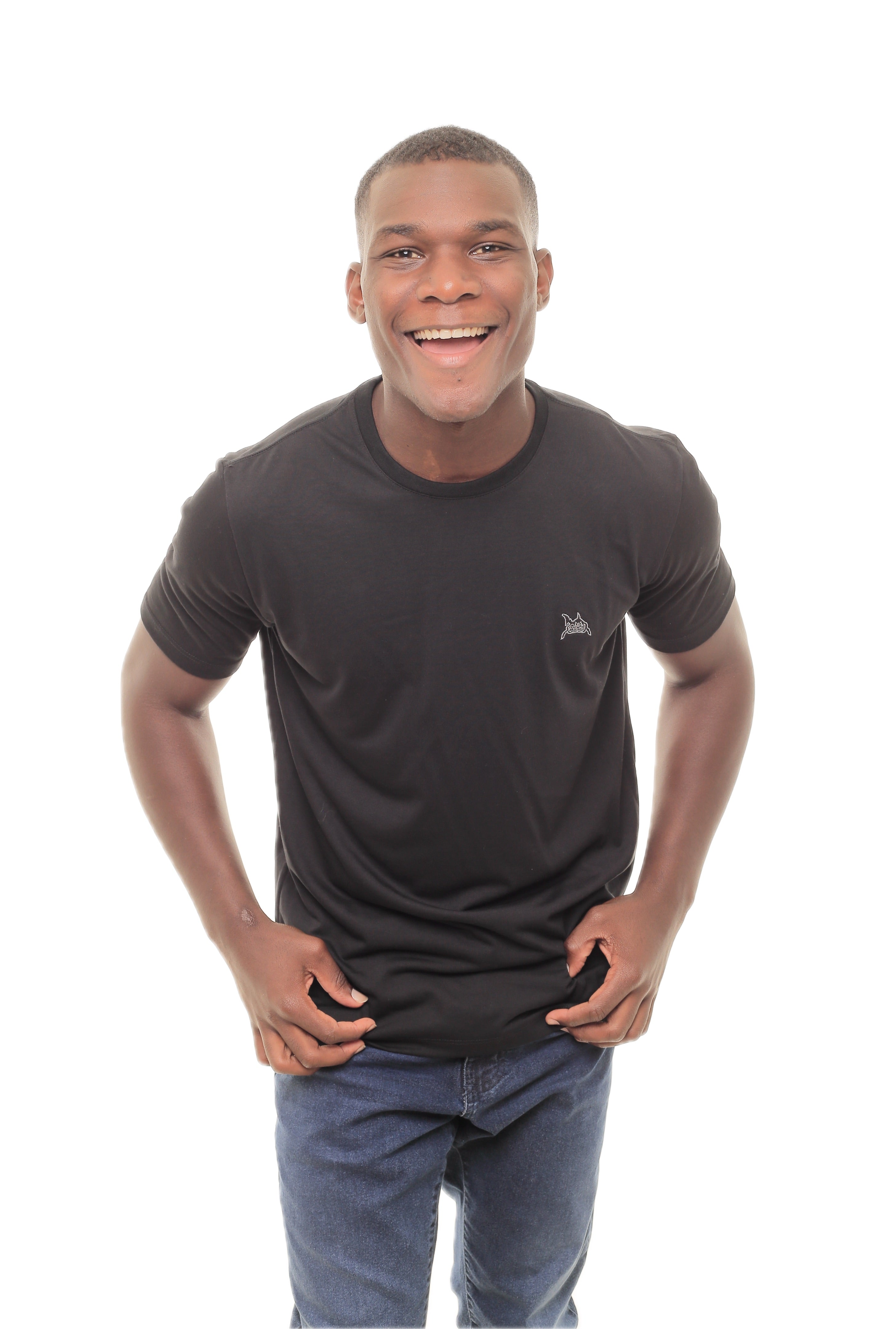 CAMISETA MASCULINA SEYA IDIOS