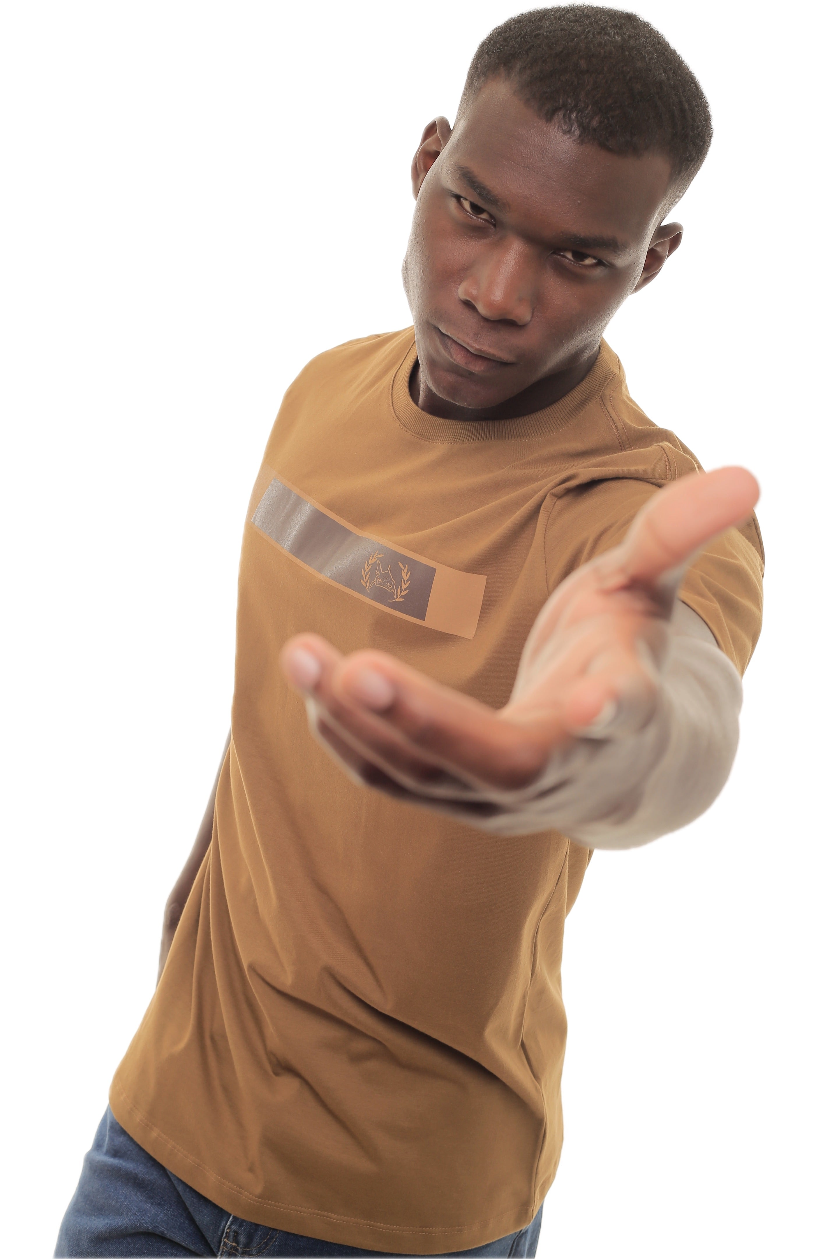 CAMISETA MASCULINA ARAGAMAY IDIOS