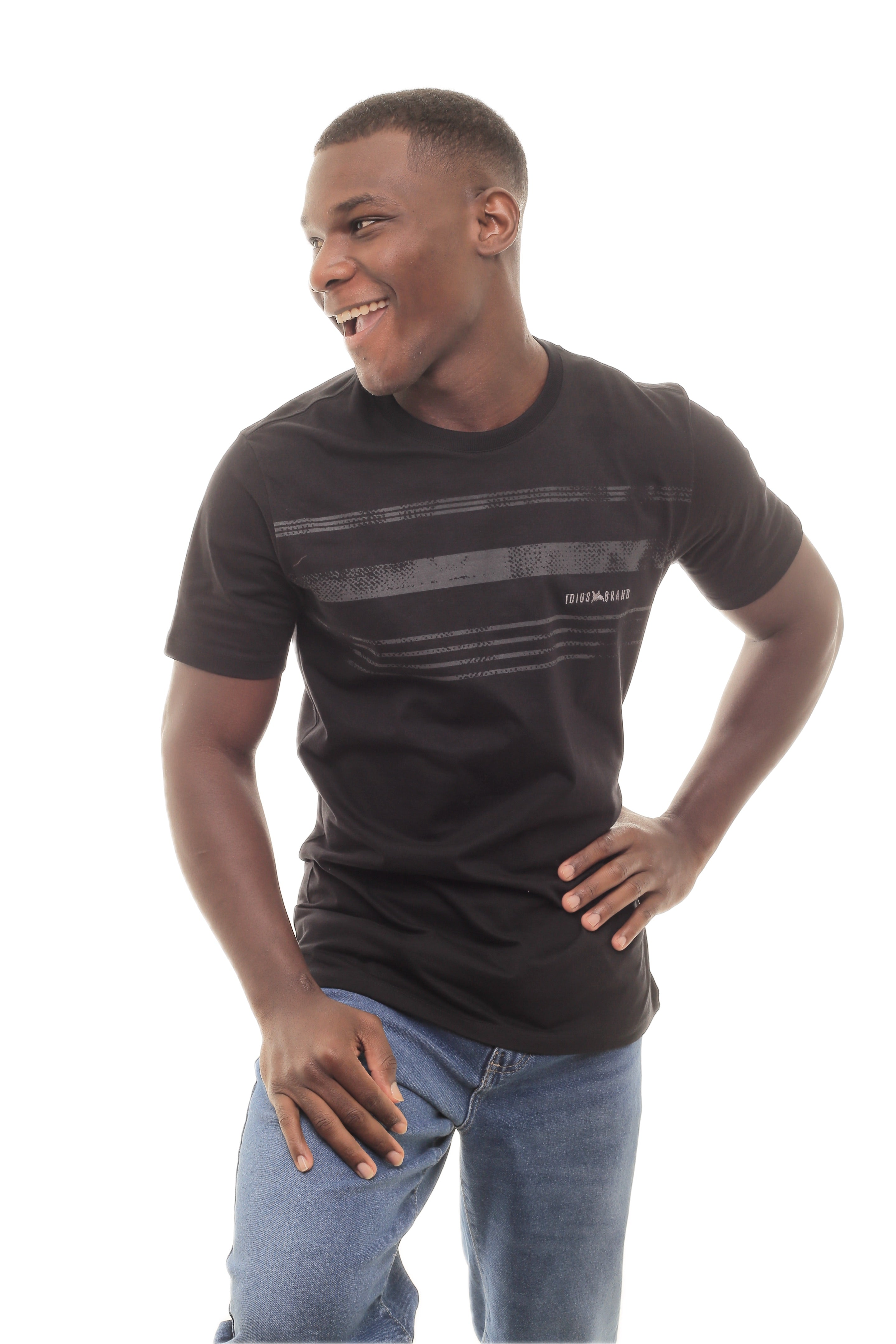 CAMISETA MASCULINA AMAHA IDIOS